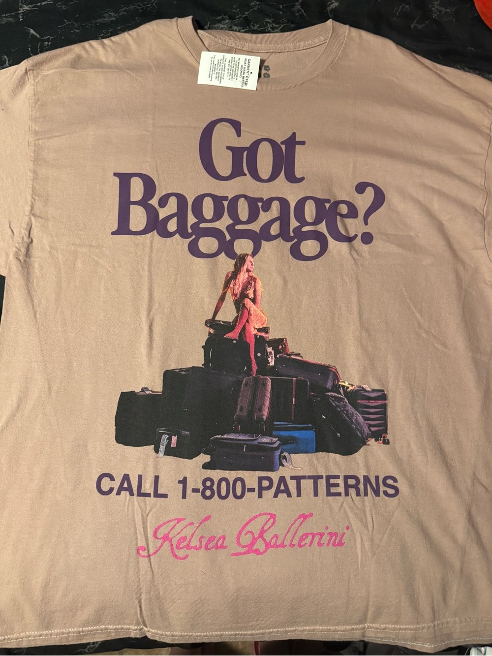 'Got Baggage?' Graphic Short Sleeve Tee - Dusty Pink